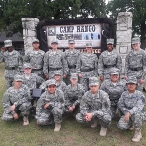 Meet your Posher, Perla